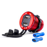 Vízálló USB-töltő digitális voltmérővel 12–24 V-hoz