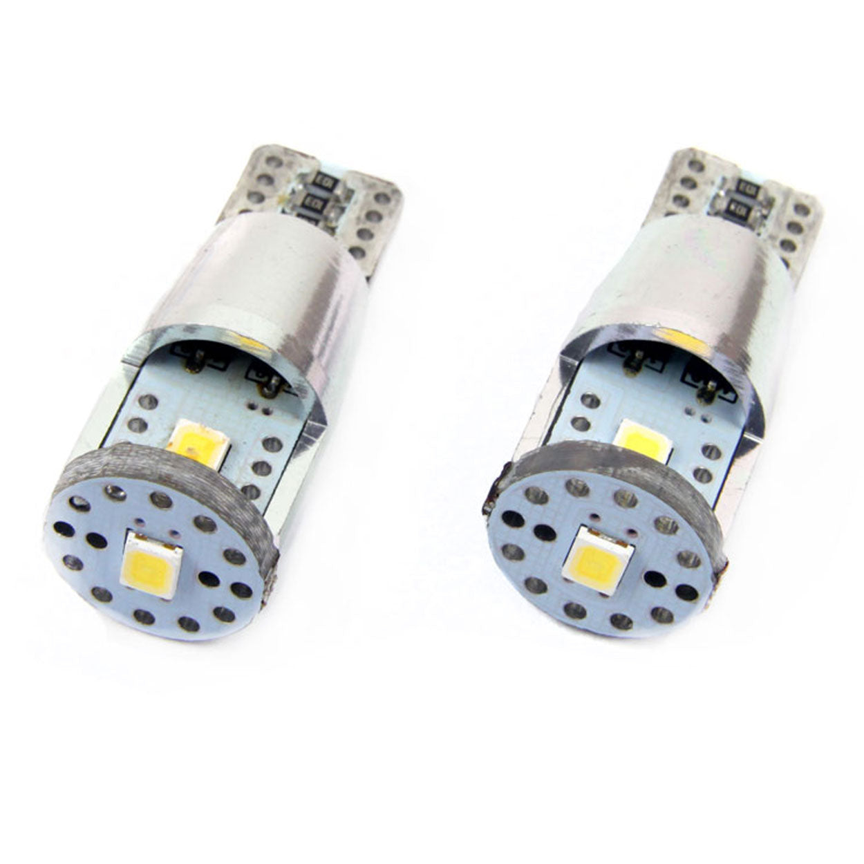 T10e W5W LED izzó fehér fénnyel