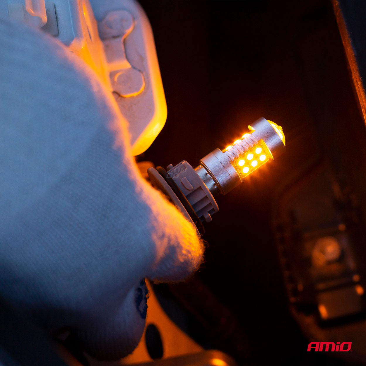 CANBUS T20 7440 WY21W LED izzó oldalnézetből