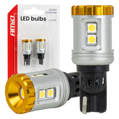T15 LED izzó 9 db SMD 3030 LED-del és fehér fénnyel