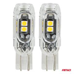 T10 LED izzó fehér fénnyel 12 V-os járműrendszerekhez