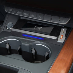 Audi A4/A5 2016-2024 vezeték nélküli telefontöltő 15 W gyorstöltéssel 