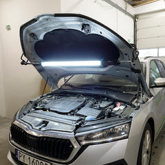 LED motorháztető lámpa karbantartáshoz és diagnosztikához
