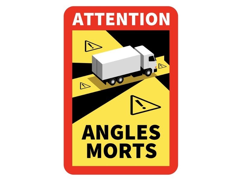 ANGLES MORTS holttérmatrica 25 x 17 cm laminált kivitelben