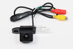 1080P tolatókamera Mazda 5 (2005–2010) modellekhez – integrált rendszámtábla-világítás kamera (75 × 56 mm) 