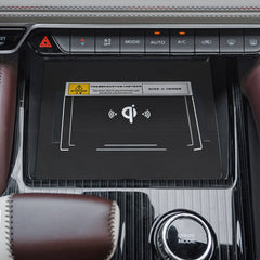 Geely Monjaro 2021-2023 Trådløs Mobiloplader med 15W Hurtigopladning