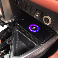 Toyota RAV4 2014-2018 vezeték nélküli mobiltelefon-töltő 15 W gyorstöltéssel 