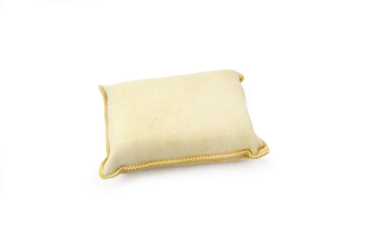 Naturskindssvamp til bilruder i naturligt vaskeskind